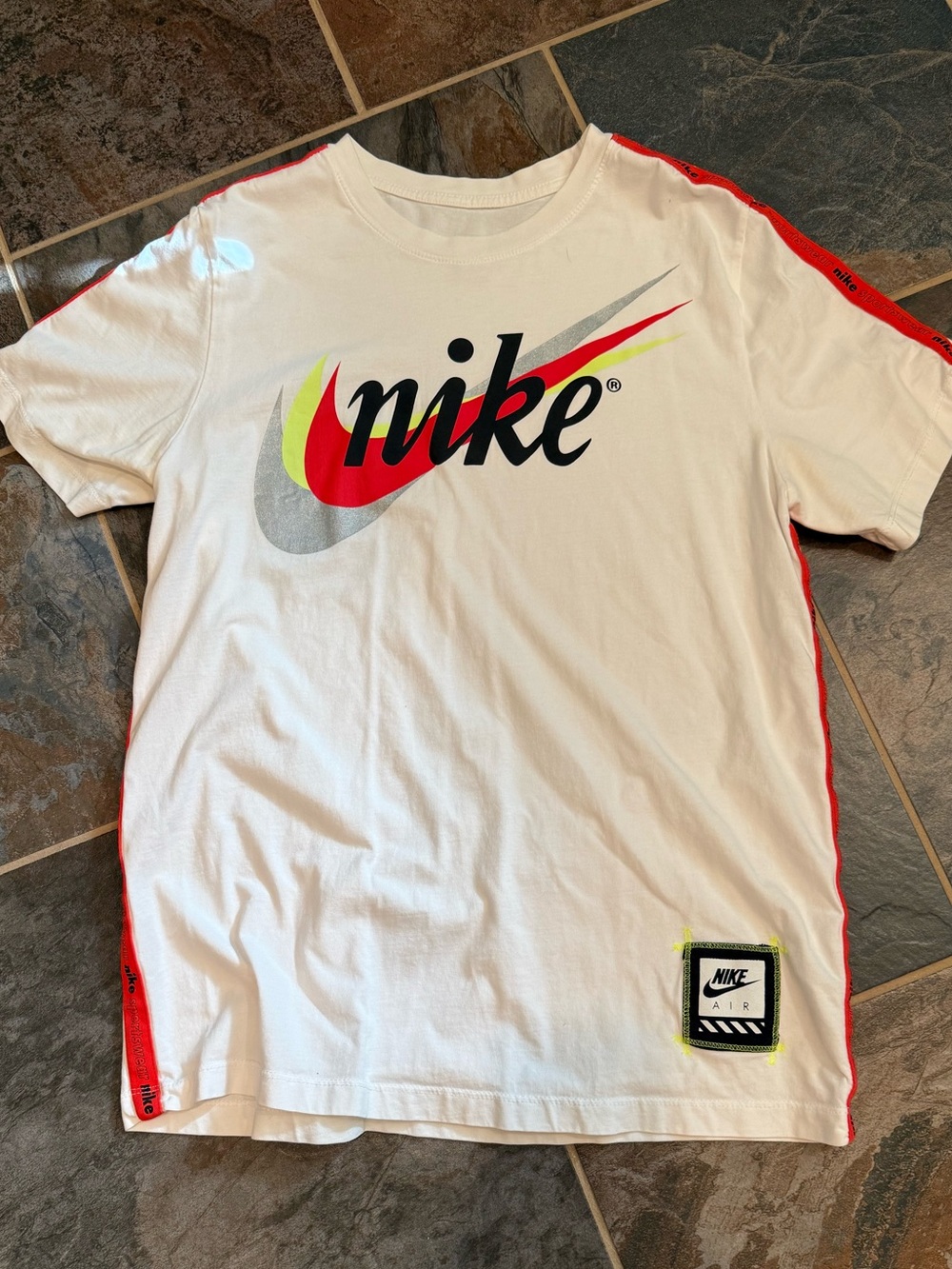 Men’s Nike White Short-Sleeve Tee with Multicolor Swoosh and Red Trim